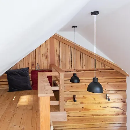 Vikendica Lavender *